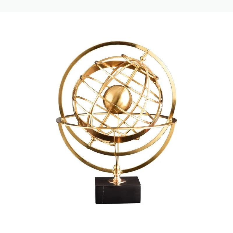 sculpture géométrique moderne sphère dorée anneaux circulaires décoration chambre minimaliste