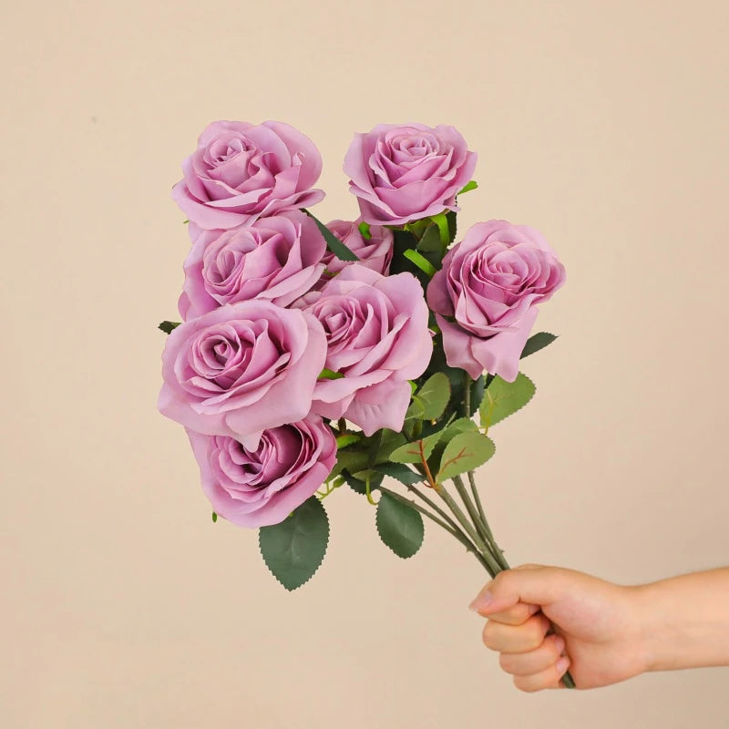 décoration intérieure bouquet roses artificielles violet rouge classique mariage anniversaire baby shower