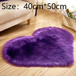 tapis cœur fourrure synthétique rose gris violet rouge moderne doux acrylique intérieur maison