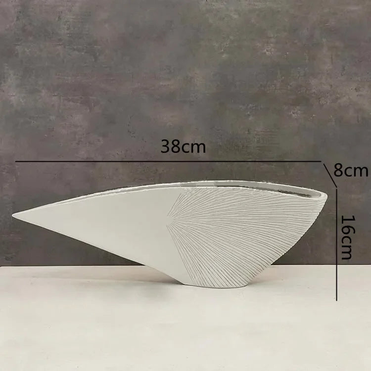 cache plat noir rayures fines moderne opacite vase table deco maison erotique echangisme erotique