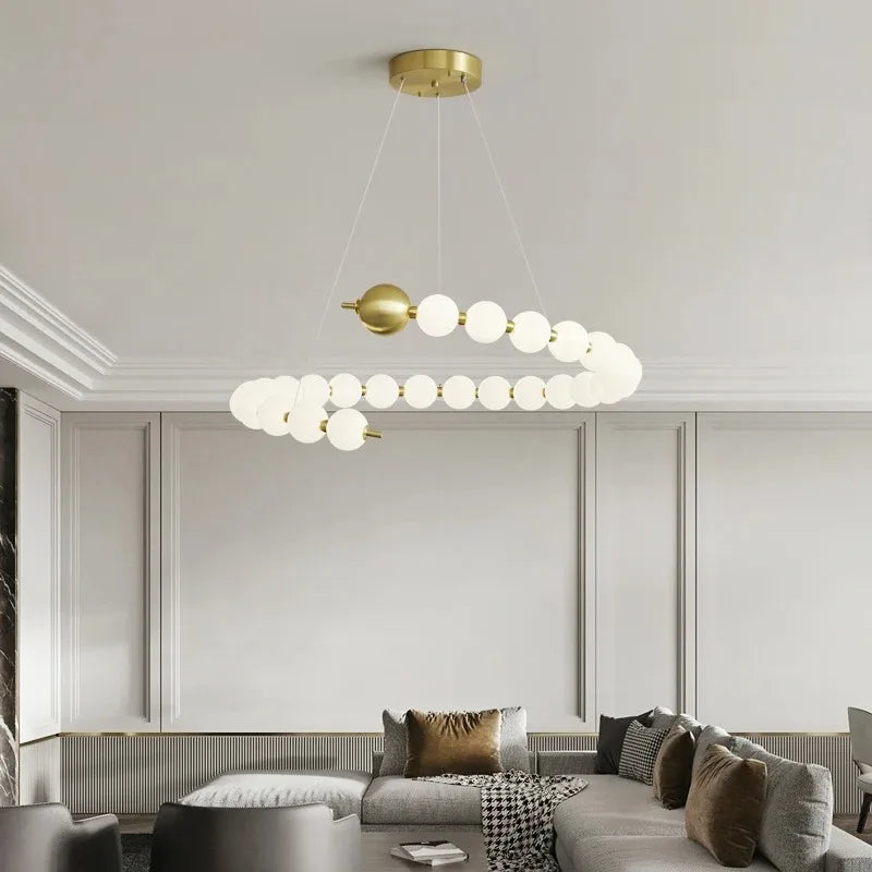 suspension lumineuse moderne blanc doré boules rondes salon chambre restaurant étude