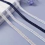 ruban dentelle coton blanc noir motifs floraux classique décoration mariage colis artisanat