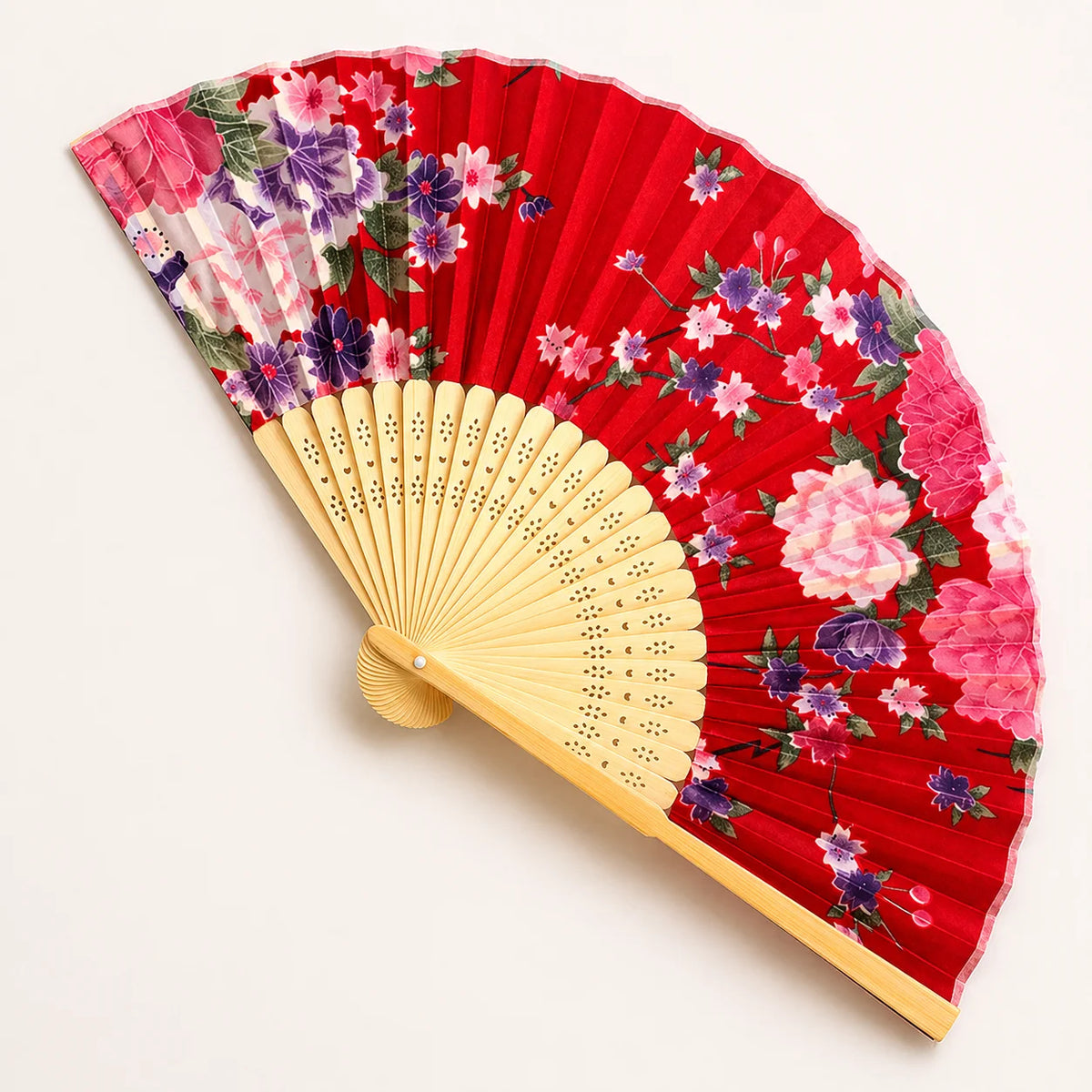 éventails pliants fleurs japonaises bleu noir rose blanc rouge
