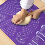tapis pâtisserie violet blanc dessins pâte sucre rouleaux pratique deco