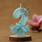 bougies numériques anniversaire forme chiffres paillettes strass rubans bleu rose décoratives féminines