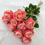 bouquet roses artificielles soies classiques intérieur décoration mariage anniversaire baby shower