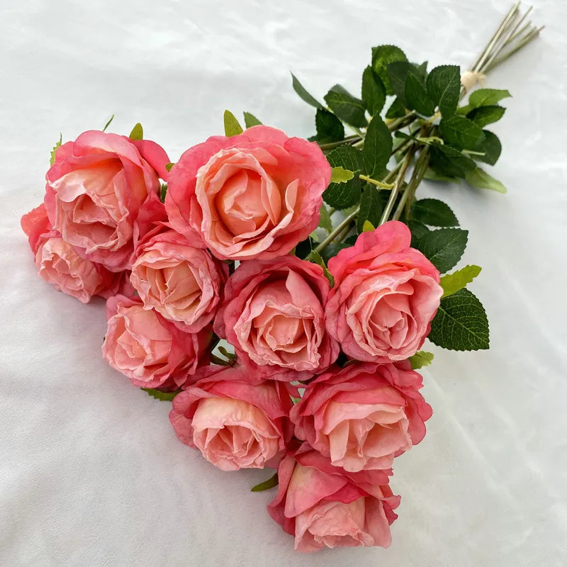 bouquet roses artificielles soies classiques intérieur décoration mariage anniversaire baby shower