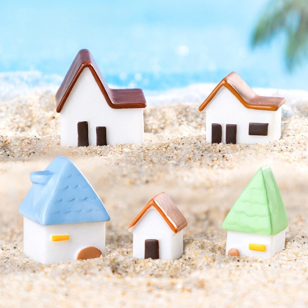décoration miniatures maison blanc brun bleu vert orange toits vagues minimaliste cartoon like