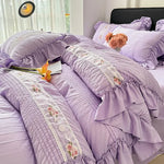 ensemble literie romantique broderies roses volants drap plat oreillers taies d'oreiller couleurs pastel vert