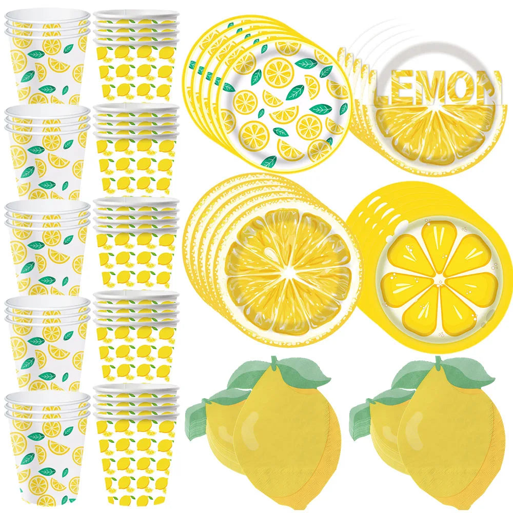 assiettes papier citron jaune serviettes gobelets guirlande festifs thème été anniversaire mariage baptême pique