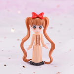 figurines anime personnages détaillées robes coiffures stylisées couleurs vives opaques mignonnes