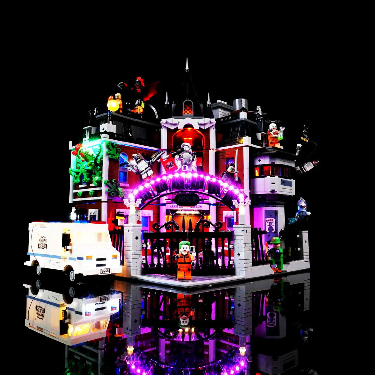éclairage led construction lego arkham asylum affiches personnages ambulance portes plaques textes fantaisie sciencefiction