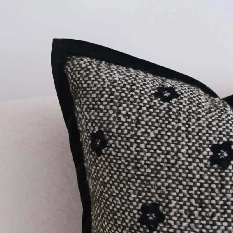 housse coussin polyester motif fleurs noir fond gris nordic contemporain adhésif décoration maison voiture