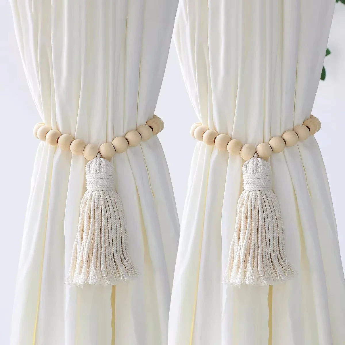 rideau polonais boho blanc rayures jaunes bois pompons adhésif coton moderne