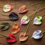 fleurs artificielles rouge rose blanc vert feuilles brillantes décoration moderne élégante intérieur maison