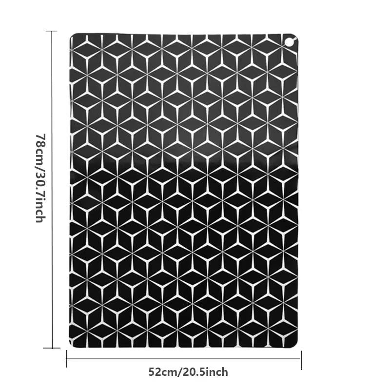 protège plaque induction silicone anti rayures moderne noir blanc hexagones adhésif durable rond rectangle