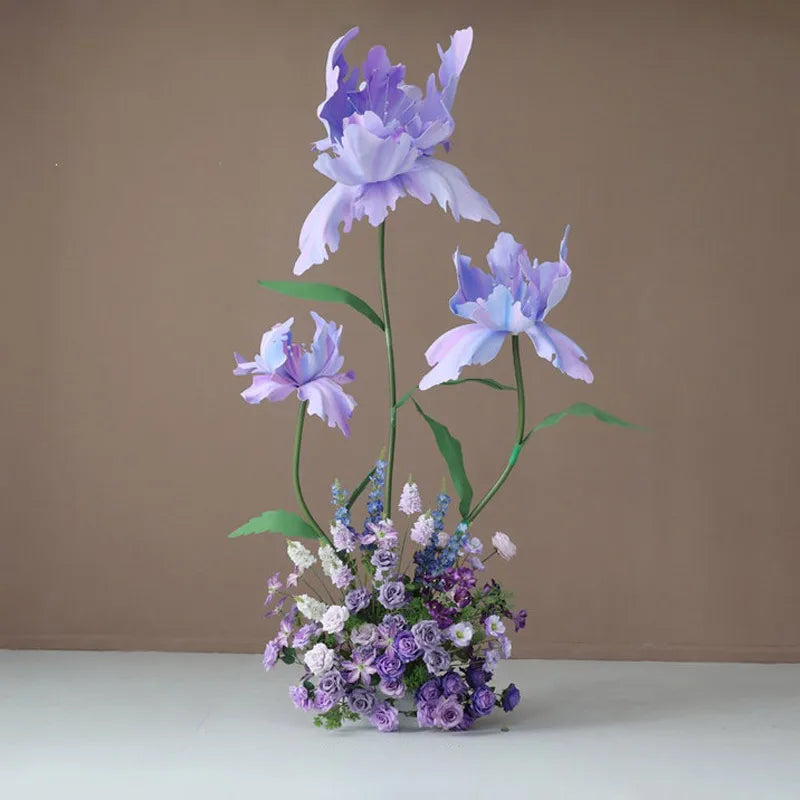 arches décoratives florales artificielles violettes roses romantiques mariageintérieur bouquets fleurs variées texturées