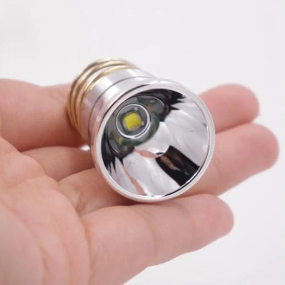 lampe torche argentée dorée lisse moderne 1000 lumens anneau métalliqueextérieur