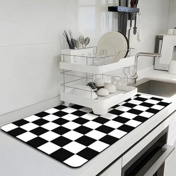 tapis cuisine rectangulaire motif carreaux géométriques absorbant antidérapant adhésif fixation moderne noir