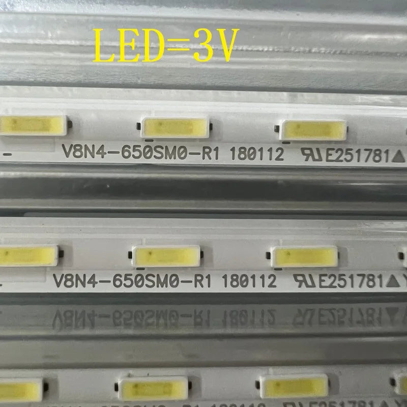 bande led blanche jaune moderne connecteur led qr code télévision backlight strip