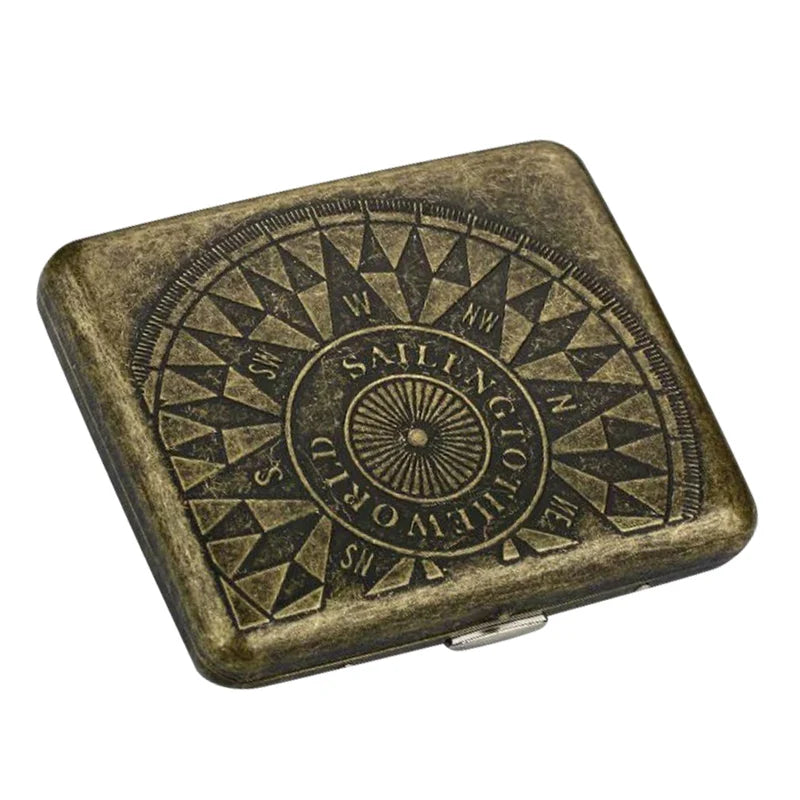 boîte cigarettes vintage métal bronze gravure relief rétro accessoires fumeurs