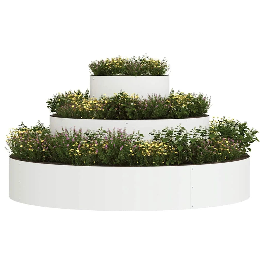 Cache-pot blanc avec plantes vertes sur terrasse