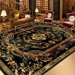 Tapis ornementé de motifs floraux et de détails dorés, posé sur un sol de marbre dans un salon riche en mobilier doré et velours.