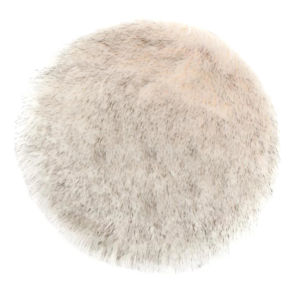 coussin moderne fourrure faux fourrage doux blanc noir rose gris beige marron jaune pâle