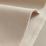 tapis antidérapant tissu texturé tissage apparent industriel brut matériau polyester opacité totale blanc cassé
