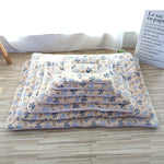 tapis doux confortable chiens chats bleu clair beige gris rose blanc marron imprimé pattes