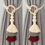 rubans fenêtre boho chic pompons gradation couleurs anneaux bois beige marronclair tissé