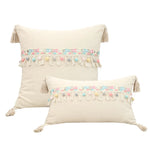 coussins patchwork boho chic beige motifs fleurs pompons opaques décoration salon voiture