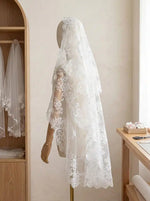 voile mariée blanc broderie florale translucide classique dentelle polyester courte traditionnelle cérémonie religieuse