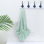 serviettes microfibre absorbantes couleurs gris rose bleu clair modernes clips fixation rapide toilette 66x25cm