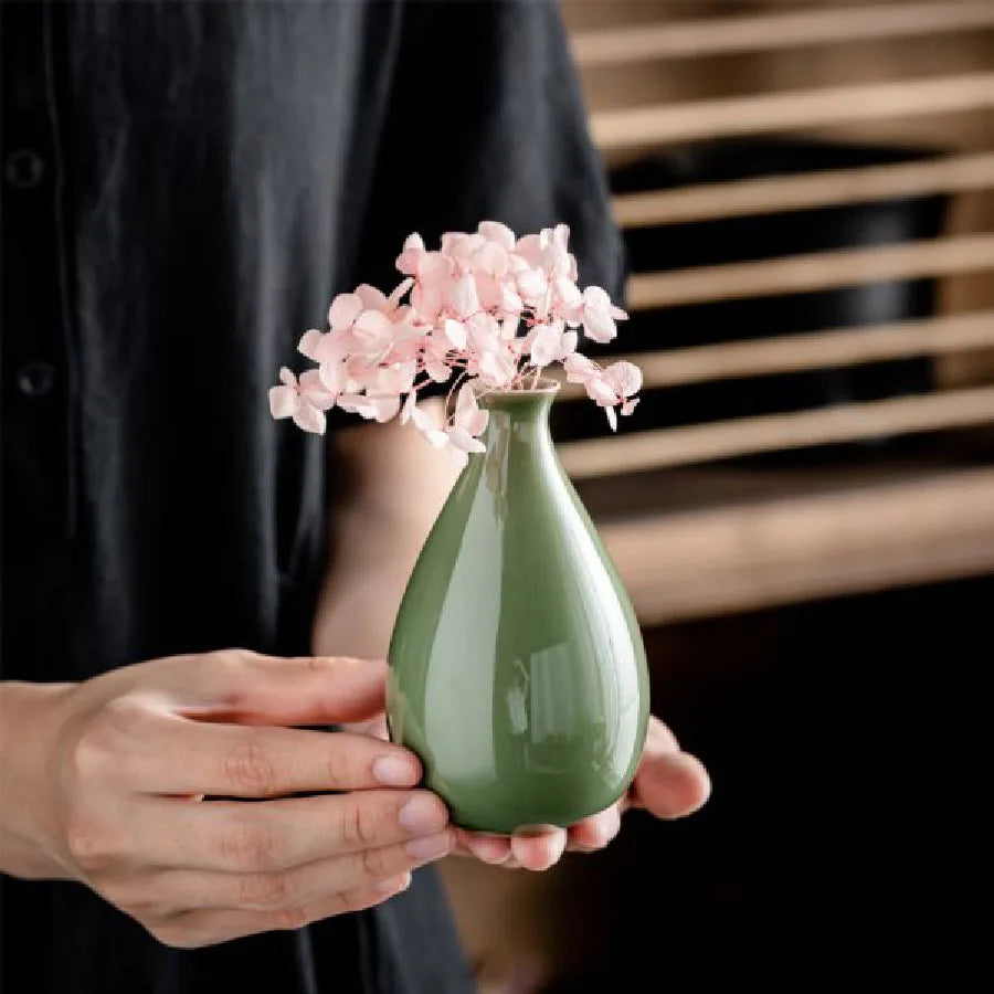 vases céramique vert moderne table décoration intérieur fleurs artificielles
