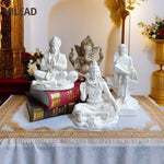 statues religieuses détaillées dorures blanc classique opalescent ornements hindouisme feng shui décoration maison