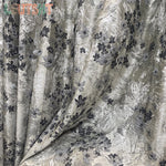 rideau opaque blanc fleurs dorées élégant salon chambre maison moderne ruban pompons luxe
