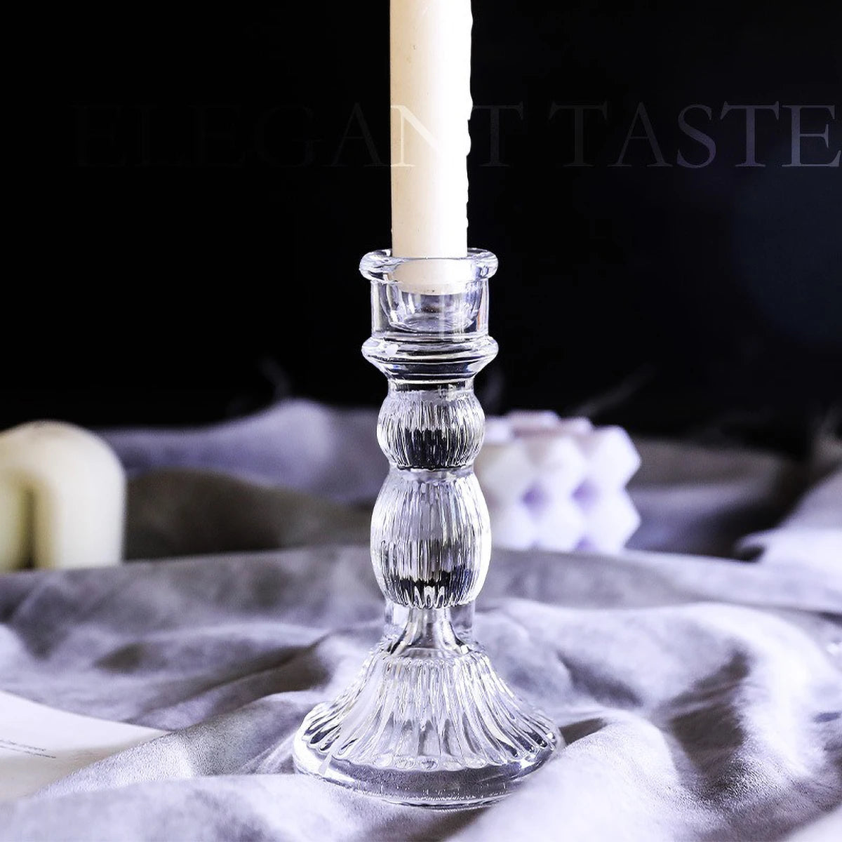 bougeoir verre transparent rond strié support bougie pilier décoration table salle manger classique