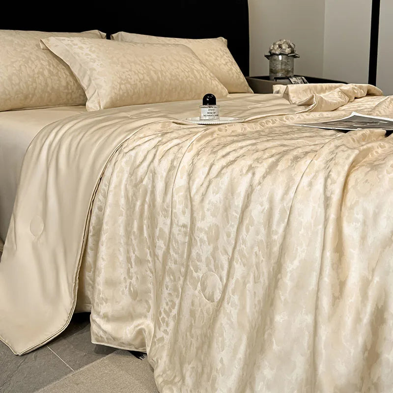 drap lit rose clair floral satiné été adultère lavable maison classique
