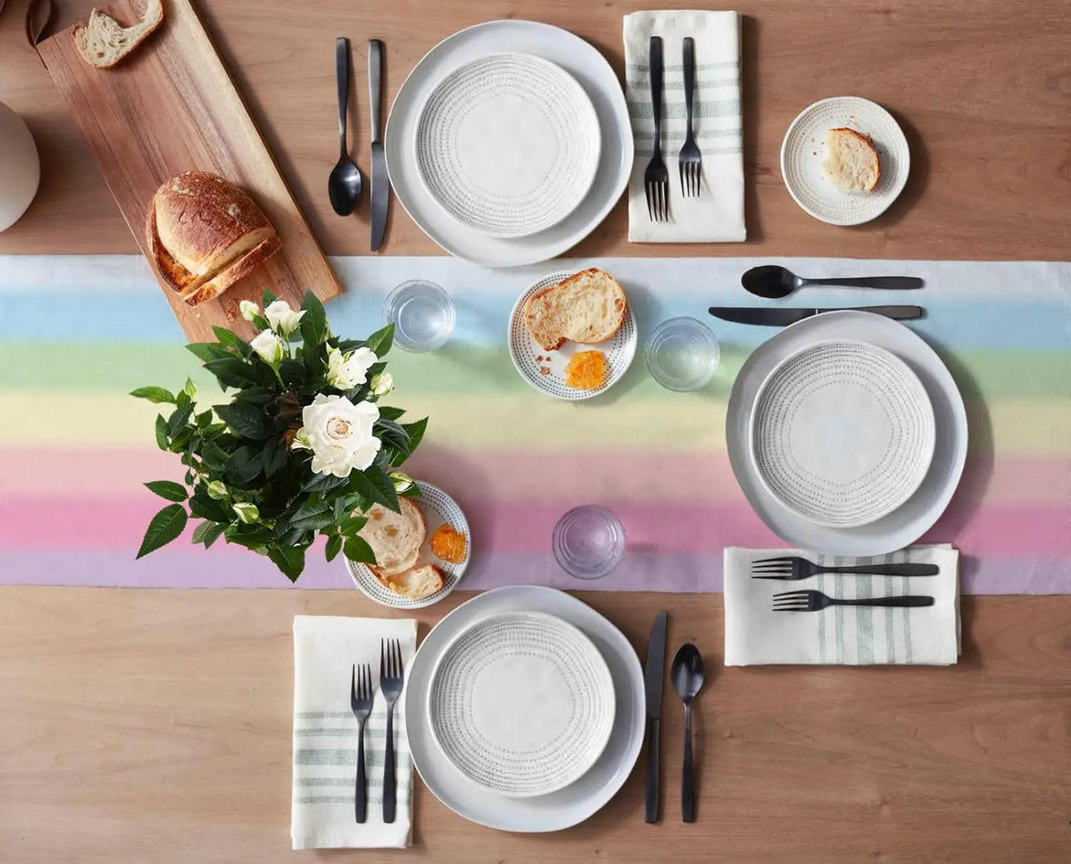 table cheminement lin rayé arc ciel moderne rose jaune verte bleue violette