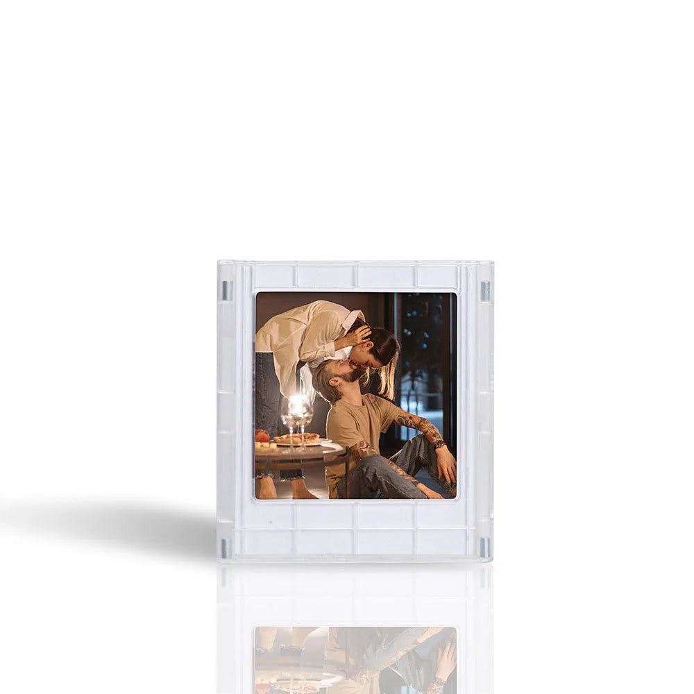 cadres photo aimants transparents modernes rose jaune bleu noir minimalistes