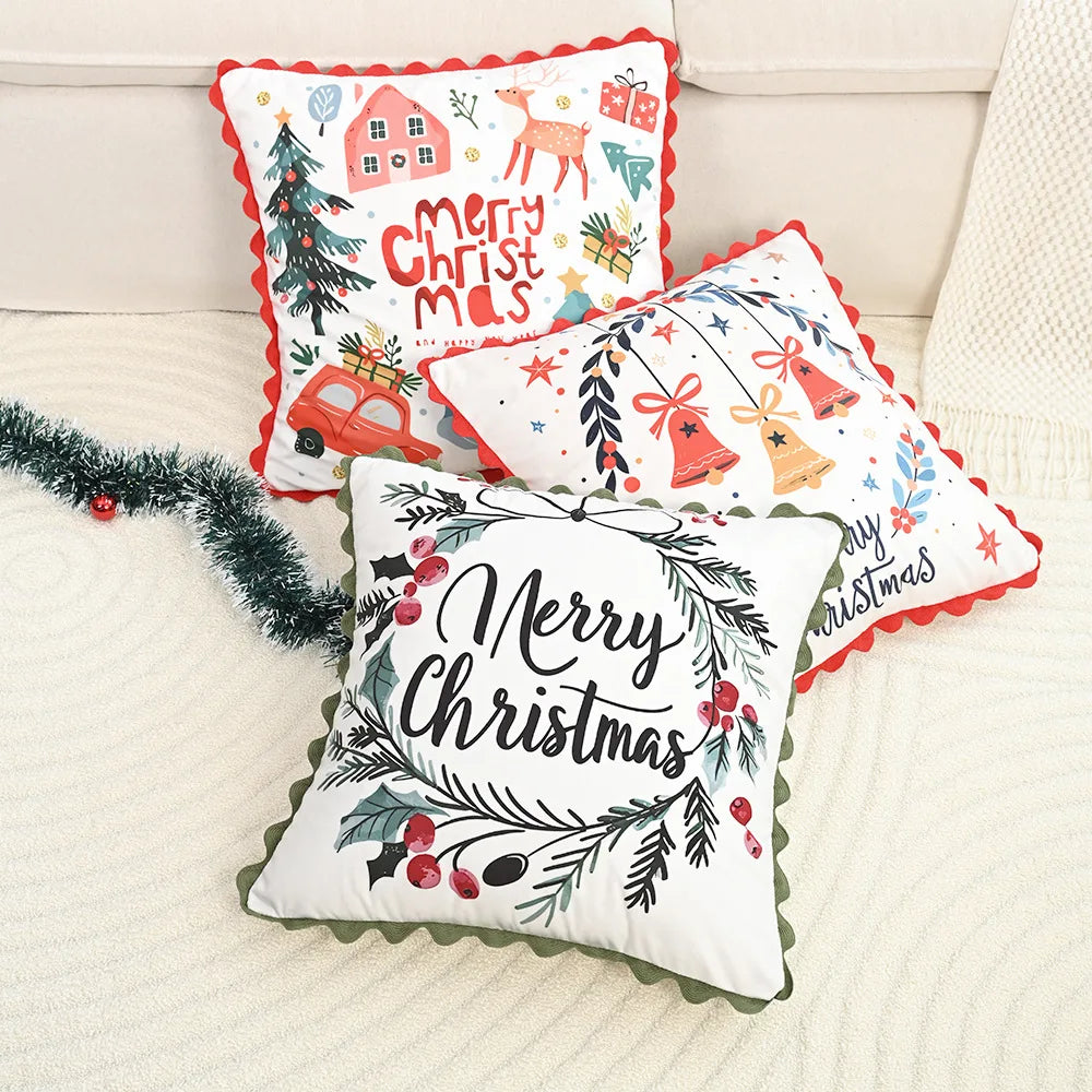 housse coussin patchwork noël blanc guirlande cloches branches baies étoiles décor maison festive 45x45cm