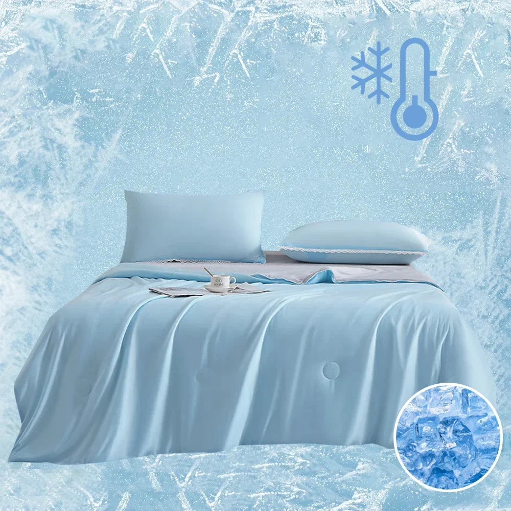 Couverture rafraîchissante d'été double face dépliée sur un lit