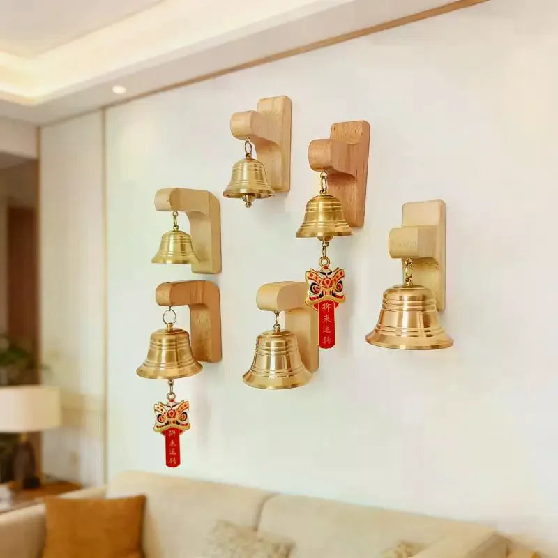 cloches dorées rondes classiques clips bois oiseau texte décoration entrée chambre nouvelleannée
