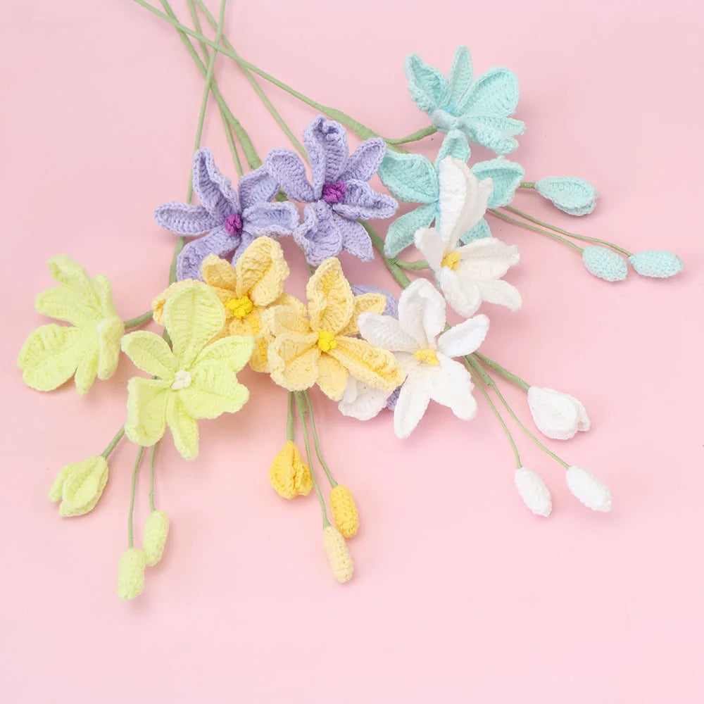 fleurs artificielles crochetées bouquet artisanal decoration intérieure vert clair jaune blanc rose bleuclair
