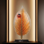 ornement résine feuille coccinelle verte rouge moderne sculpture semi translucide étagère salon decoration