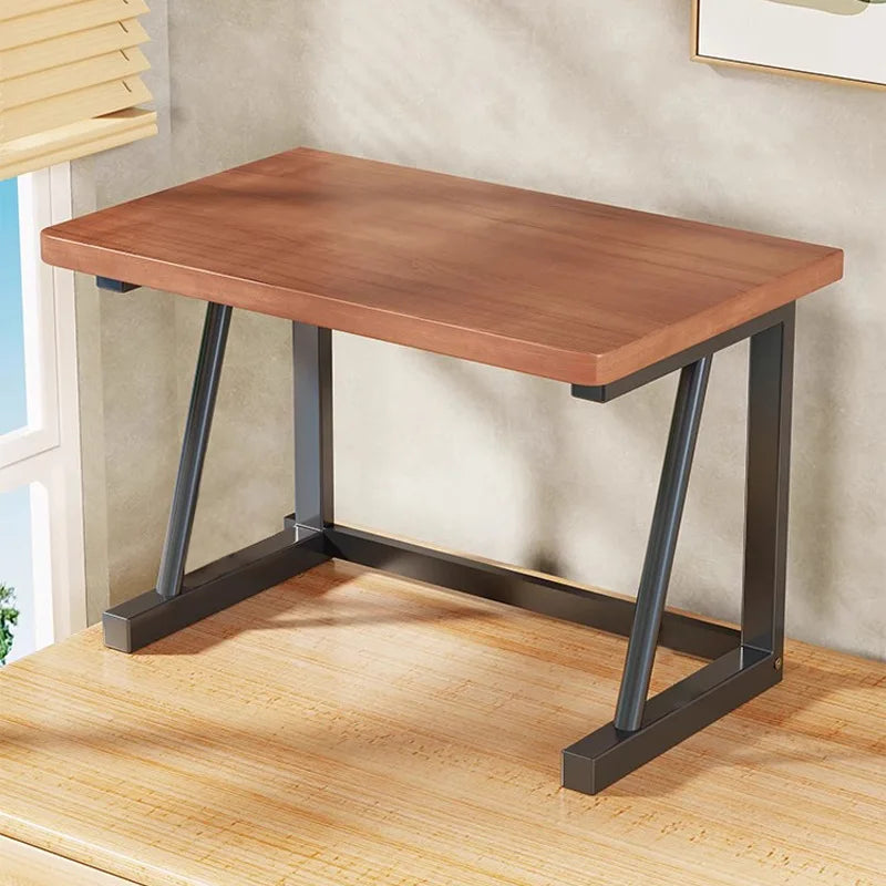 table bois naturel moderne pieds métal lisse noir industrielle trois couches