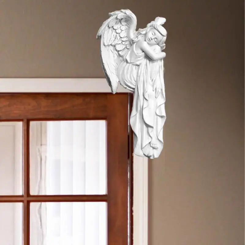 statue ange blanc plumes classique décoration murale aile robe ondulée fixation invisible chambre salon