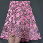 tissu dentelle violet noir rose fleurs feuilles paillettes broderie cérémonie mariage haut qualité 130cm