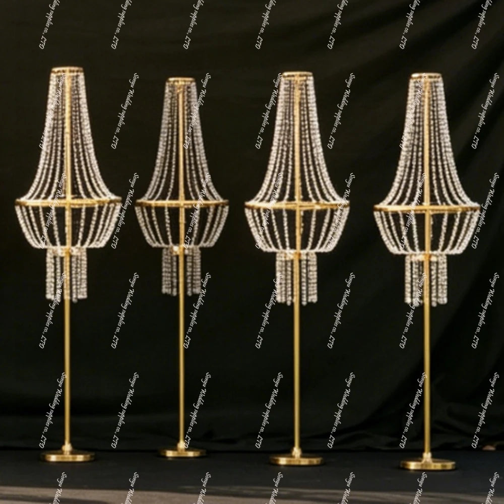 lampe table dorée strass élégante chaînettes pendantes classique base solide festive anniversaire mariage